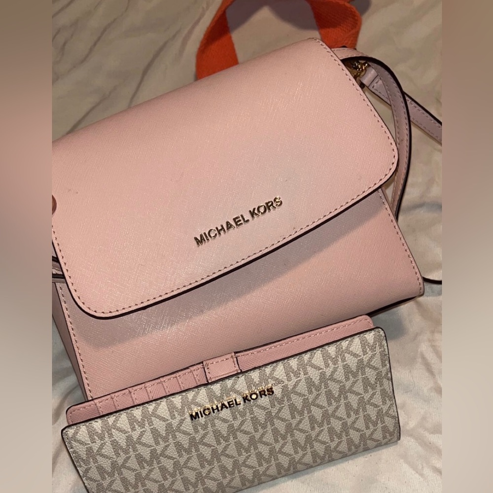 MK BAG